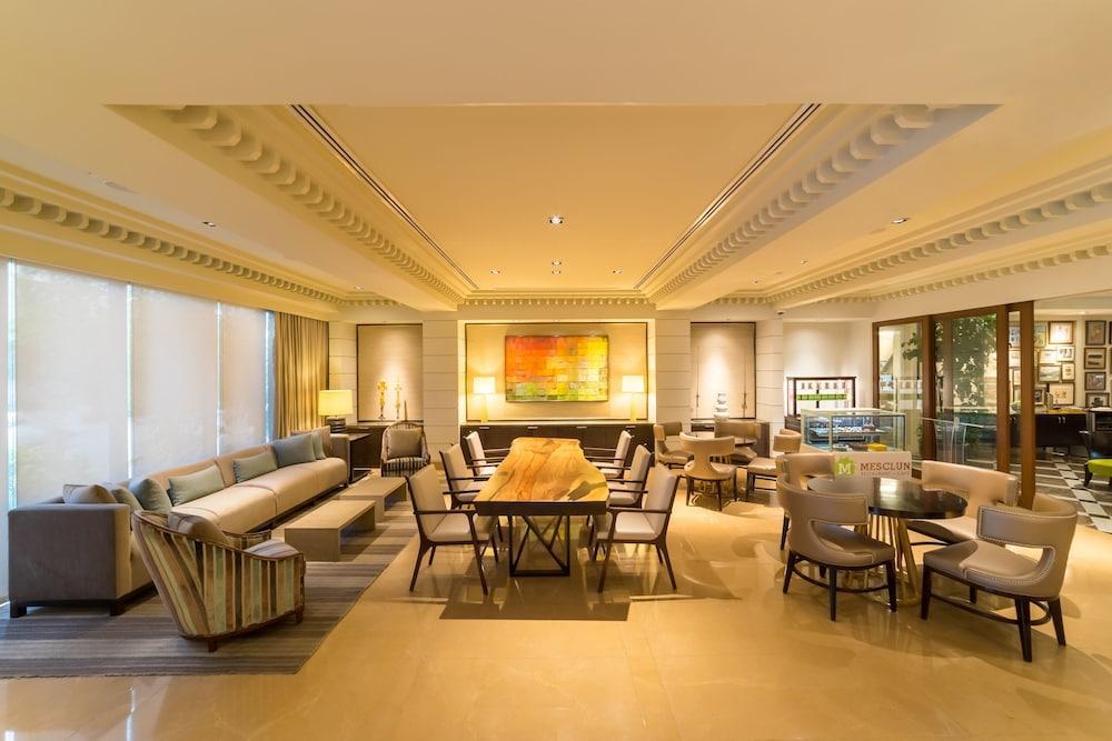 Aruga Apartments By Rockwell Makati Makati City ภายนอก รูปภาพ