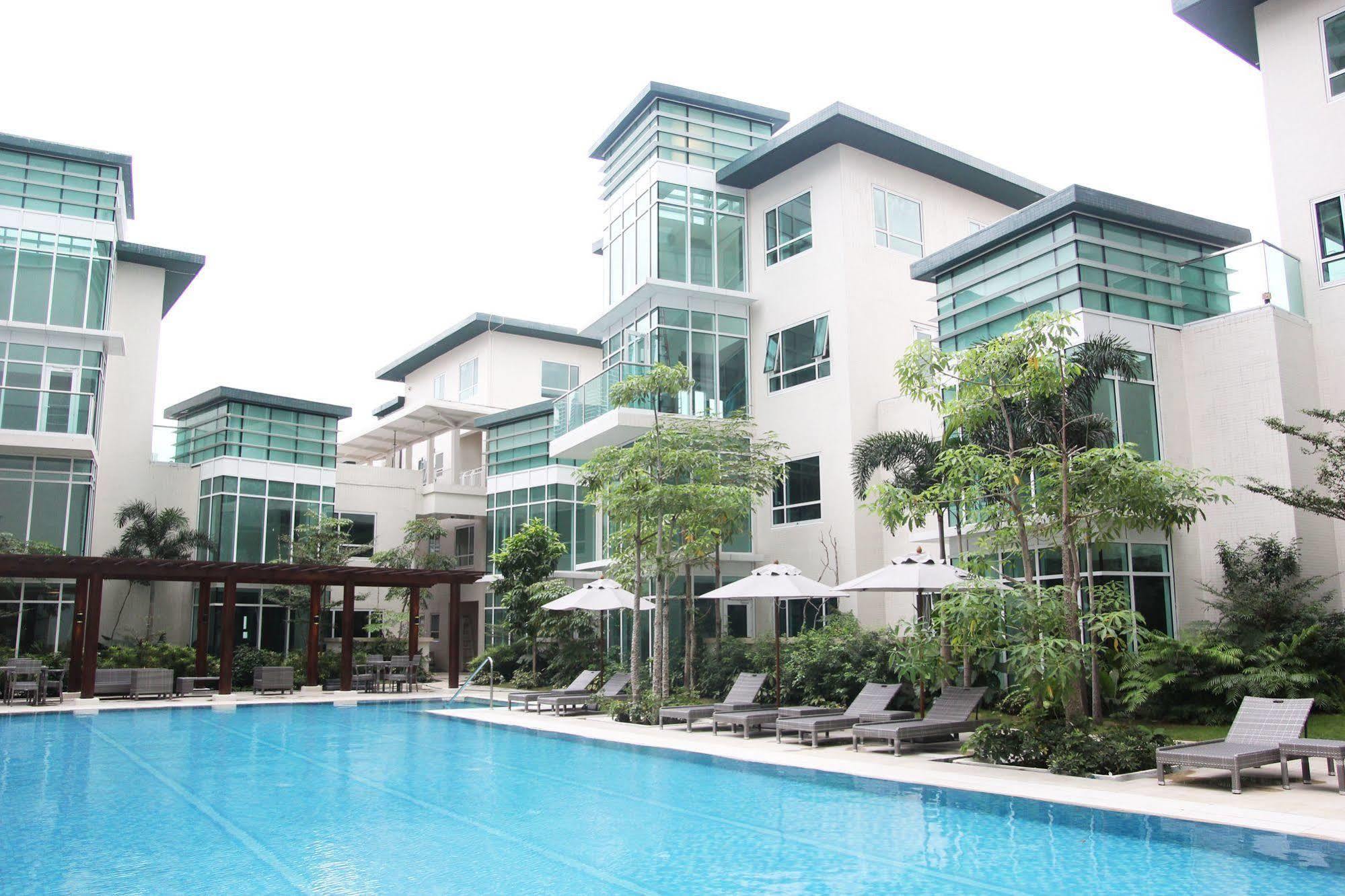 Aruga Apartments By Rockwell Makati Makati City ภายนอก รูปภาพ
